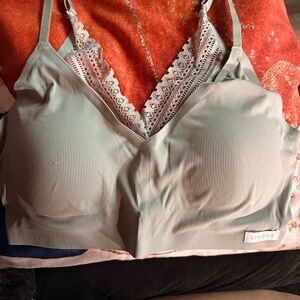 Lace Trim Bralette - Mint Green. Size Medium. NWT